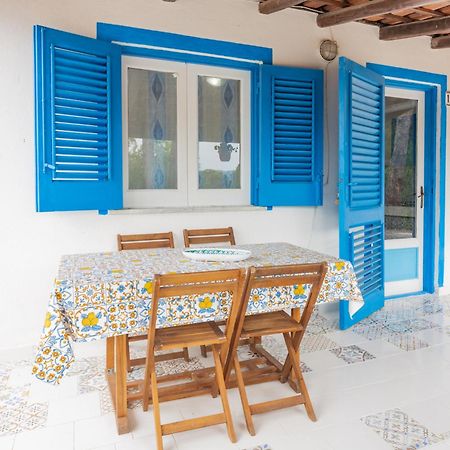 Holiday Eolie Village Đảo Vulcano Ngoại thất bức ảnh