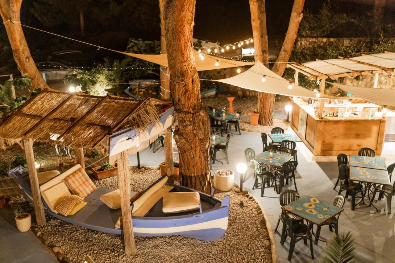 Holiday Eolie Village Đảo Vulcano Ngoại thất bức ảnh