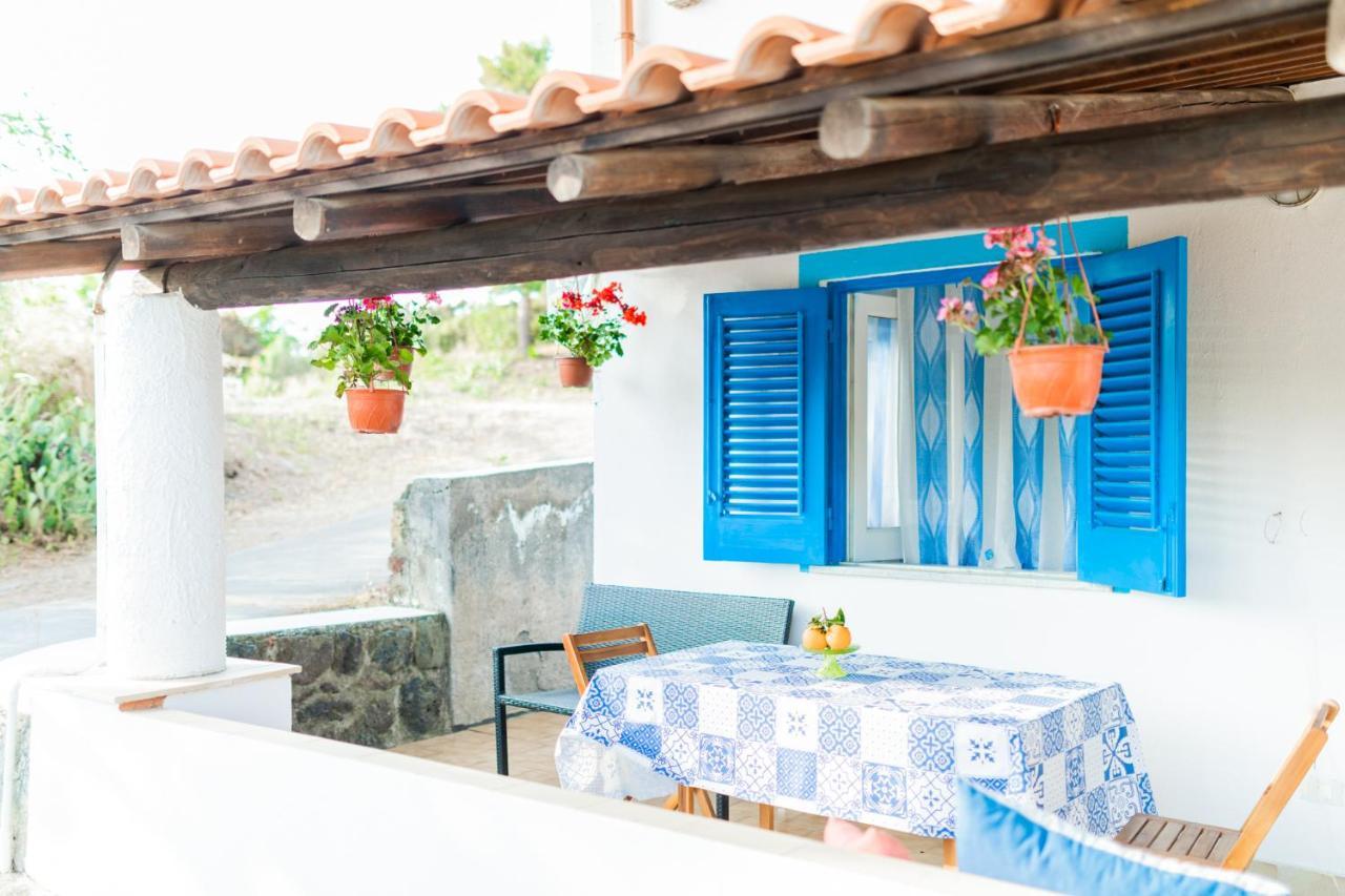 Holiday Eolie Village Đảo Vulcano Ngoại thất bức ảnh