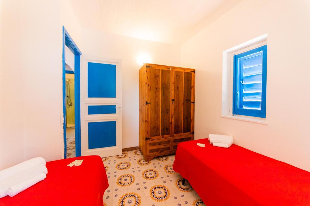 Holiday Eolie Village Đảo Vulcano Ngoại thất bức ảnh