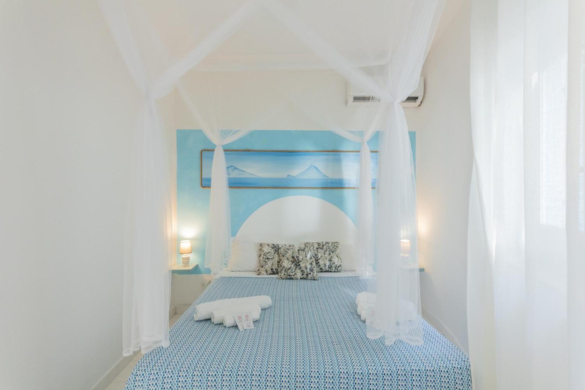 Holiday Eolie Village Đảo Vulcano Ngoại thất bức ảnh