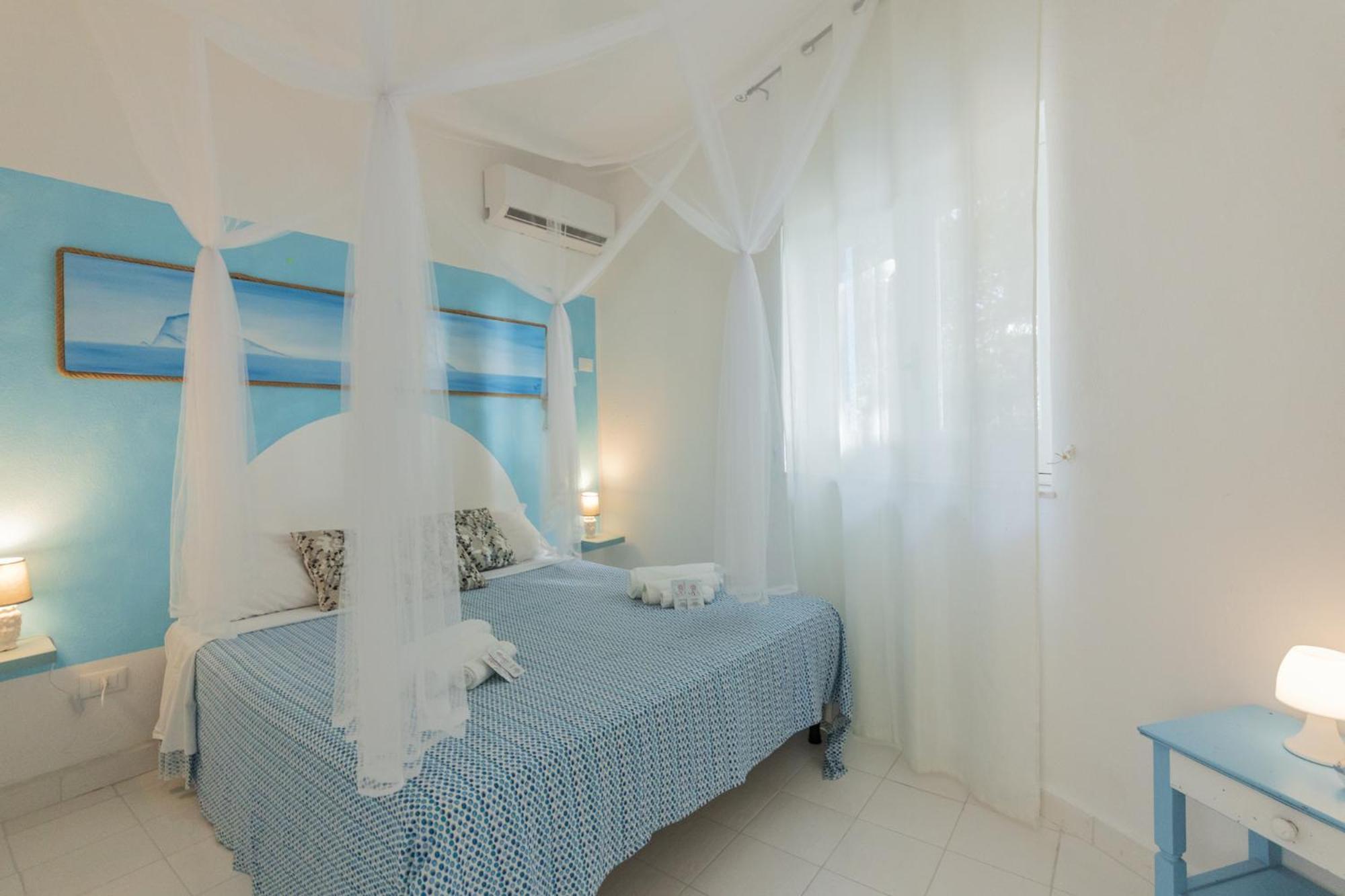 Holiday Eolie Village Đảo Vulcano Ngoại thất bức ảnh